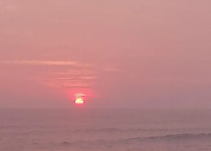 Happy Living Weligama