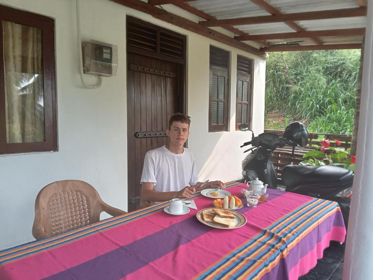 Happy Living Homestay *