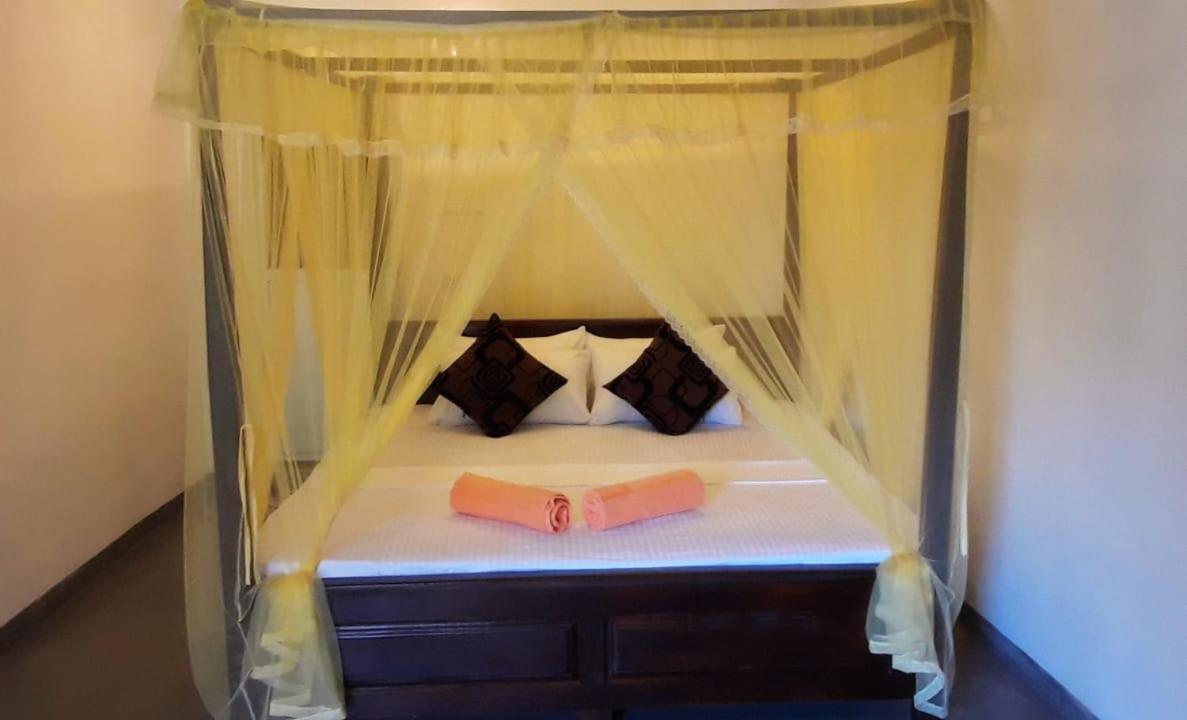 Happy Living Homestay Weligama